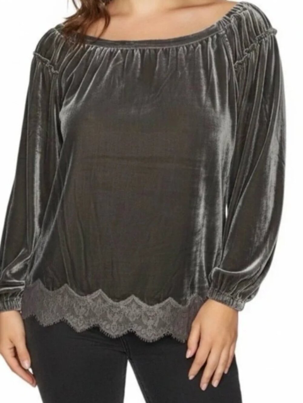 Women's Velvet Lace-Hem Blouse in Dusty Purple - Picture 3 of 3
